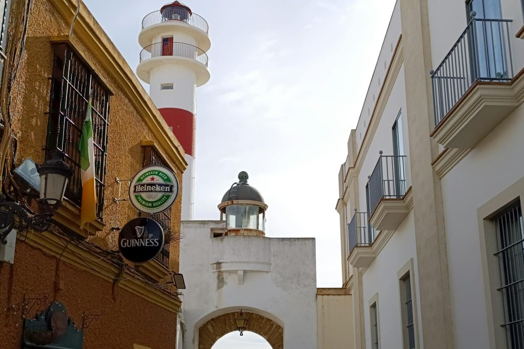 Navigating Financial Options: A Comprehensive Guide to Loans in Spain with CaixaBank and BBVA - Como solicitar empréstimo na espanha