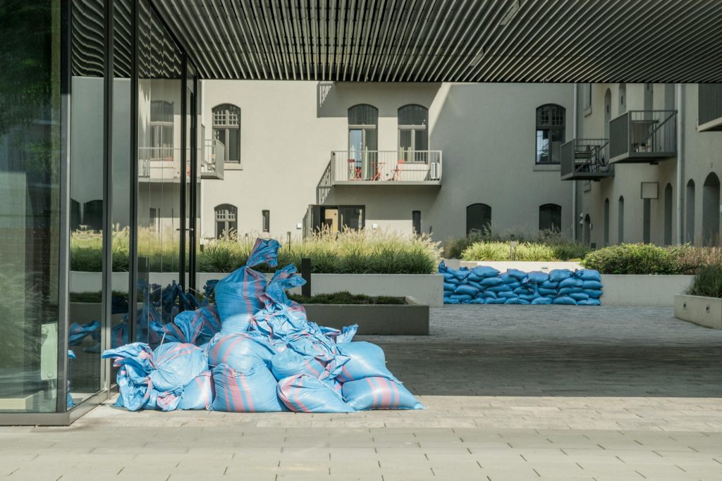 Top 10 Tips for Securing a Loan in Poland: Insights from Powszechna Kasa Oszczednosci Bank and Other Leading Institutions - Como solicitar empréstimo na polonia