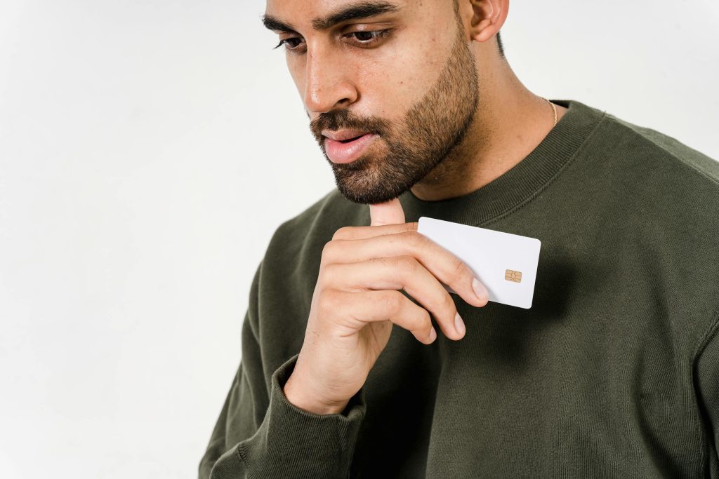 The Ultimate Comparison of Credit Solutions: Evaluating Resurs Holding AB, Santander Consumer Bank, and More in the Swiss Market - Melhores cartões de credito na suica