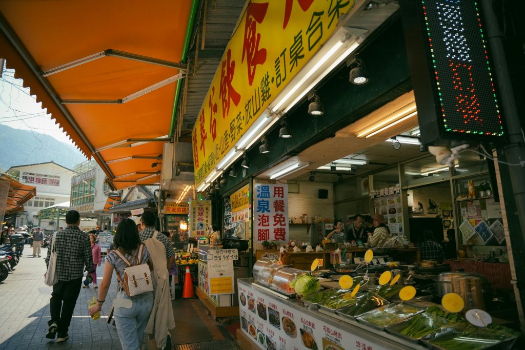 Comparative Insights: Exploring Loan Offers from Citigroup, Goldman Sachs, and Local Banks like Sulfah and Hakbah SA - como solicitar empréstimo na Arábia Saudita